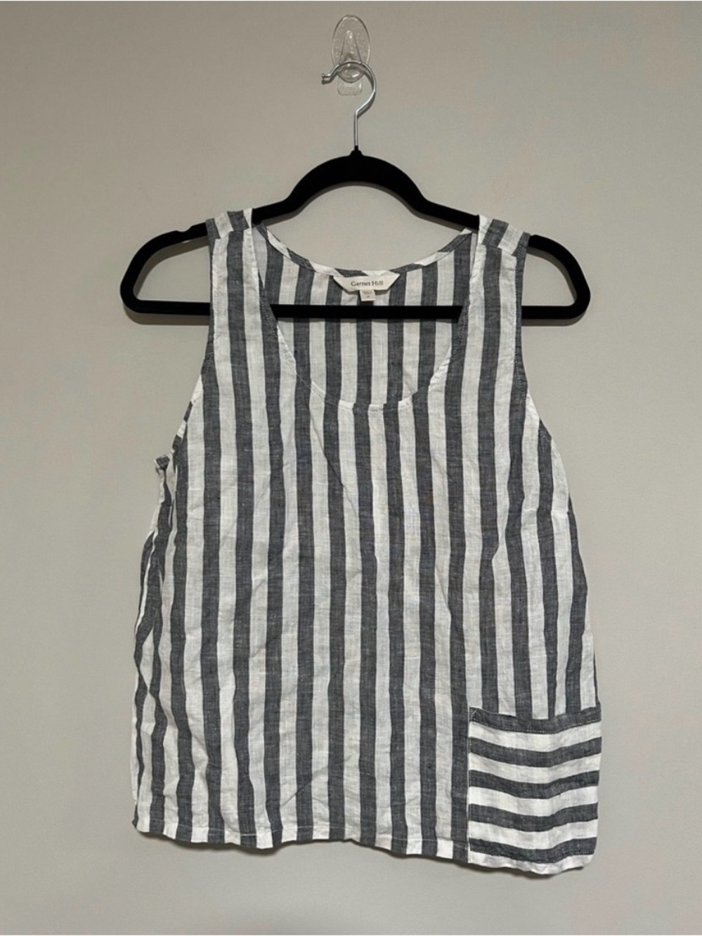 Garnet Hill Vida linen scoop neck striped tank top w/ pocket gray & white M